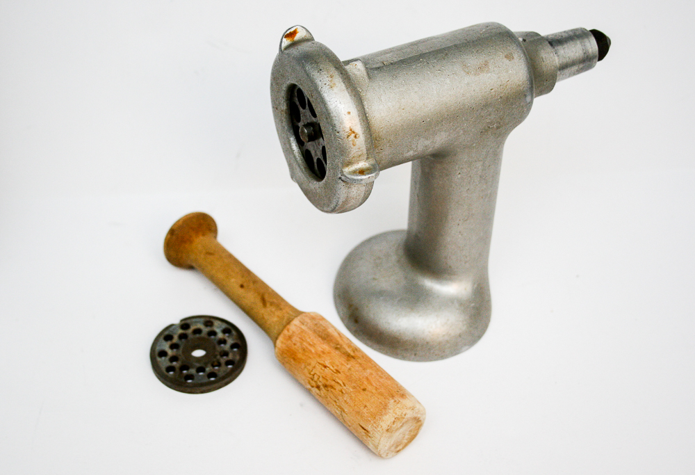 Assorted Kitchenalia