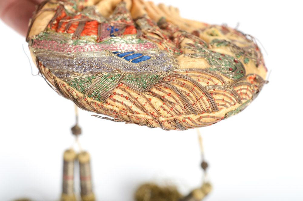 Antique Chinese Embroidered Silk Purse