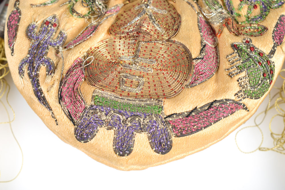 Antique Chinese Embroidered Silk Purse