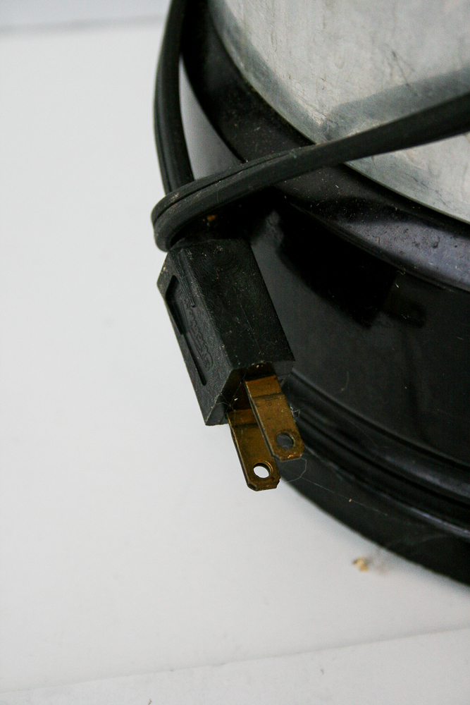 Assorted Kitchenalia