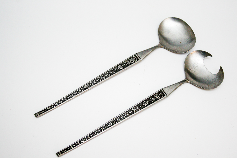 Assorted Kitchenalia