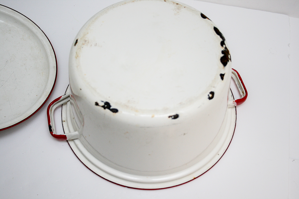 Assorted Kitchenalia