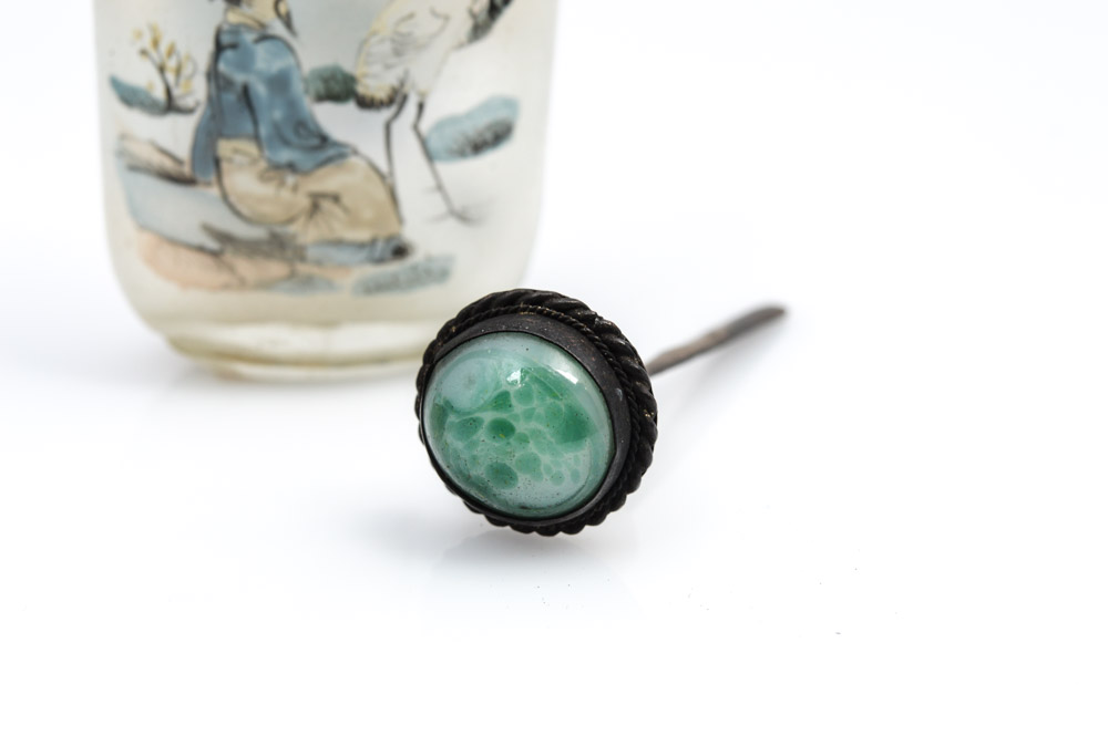 Hand Painted Chinese Glass Snuff Bottle