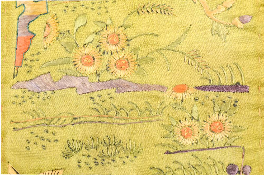 Chinese Late Qing Dynasty Silk Embroidered Belt