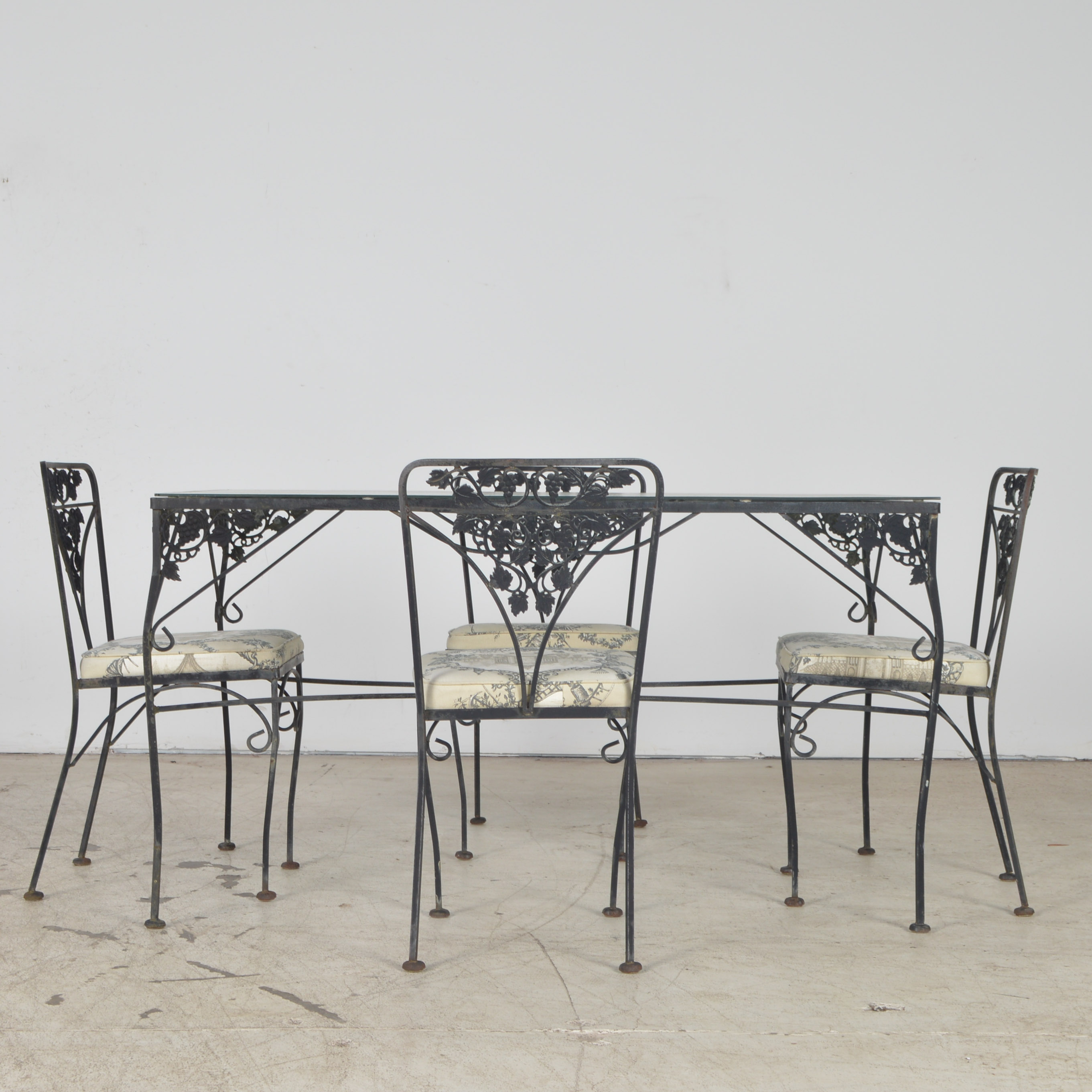 Wrought Iron Patio Table and Four Chairs