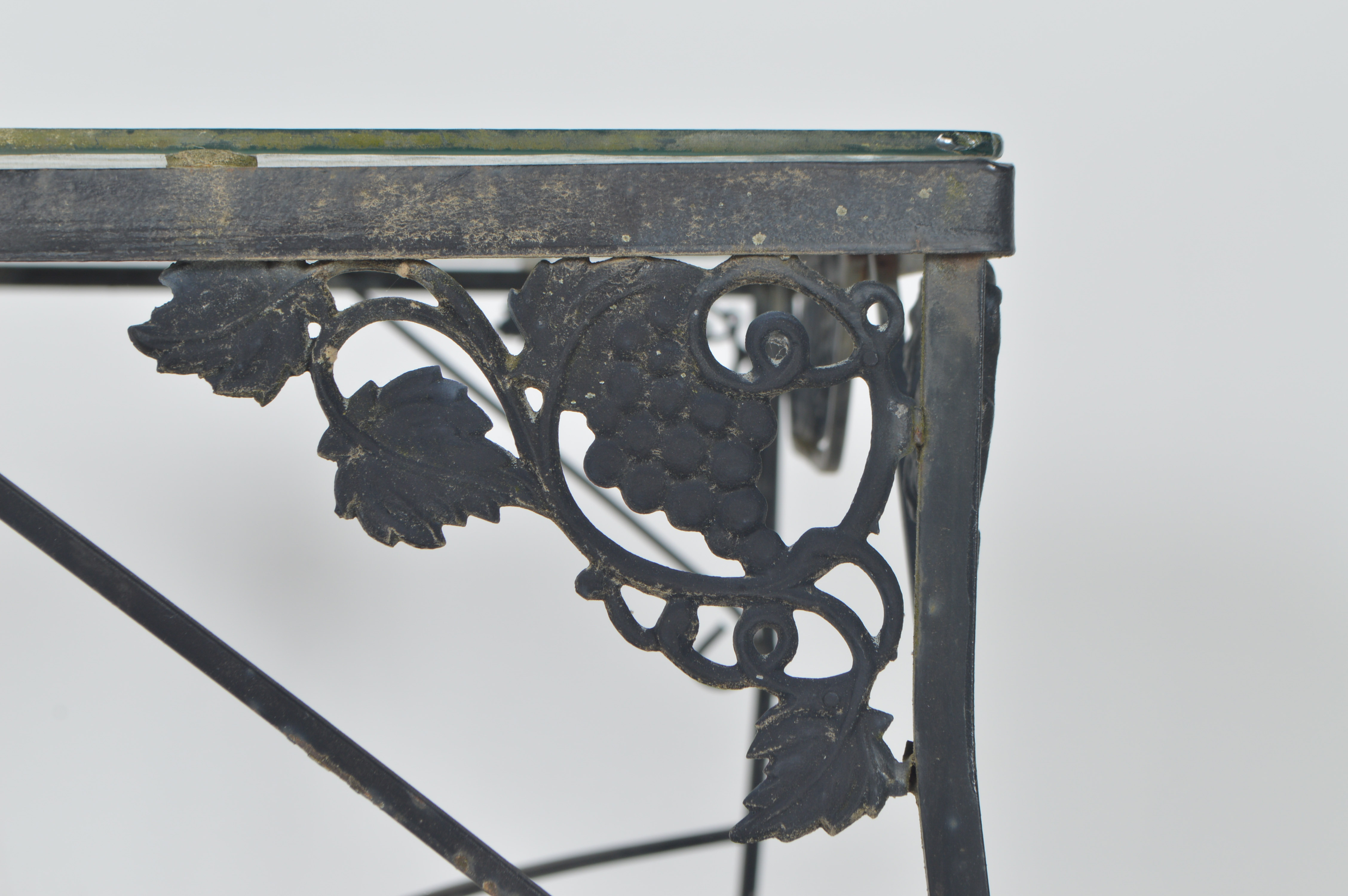 Wrought Iron Patio Table and Four Chairs