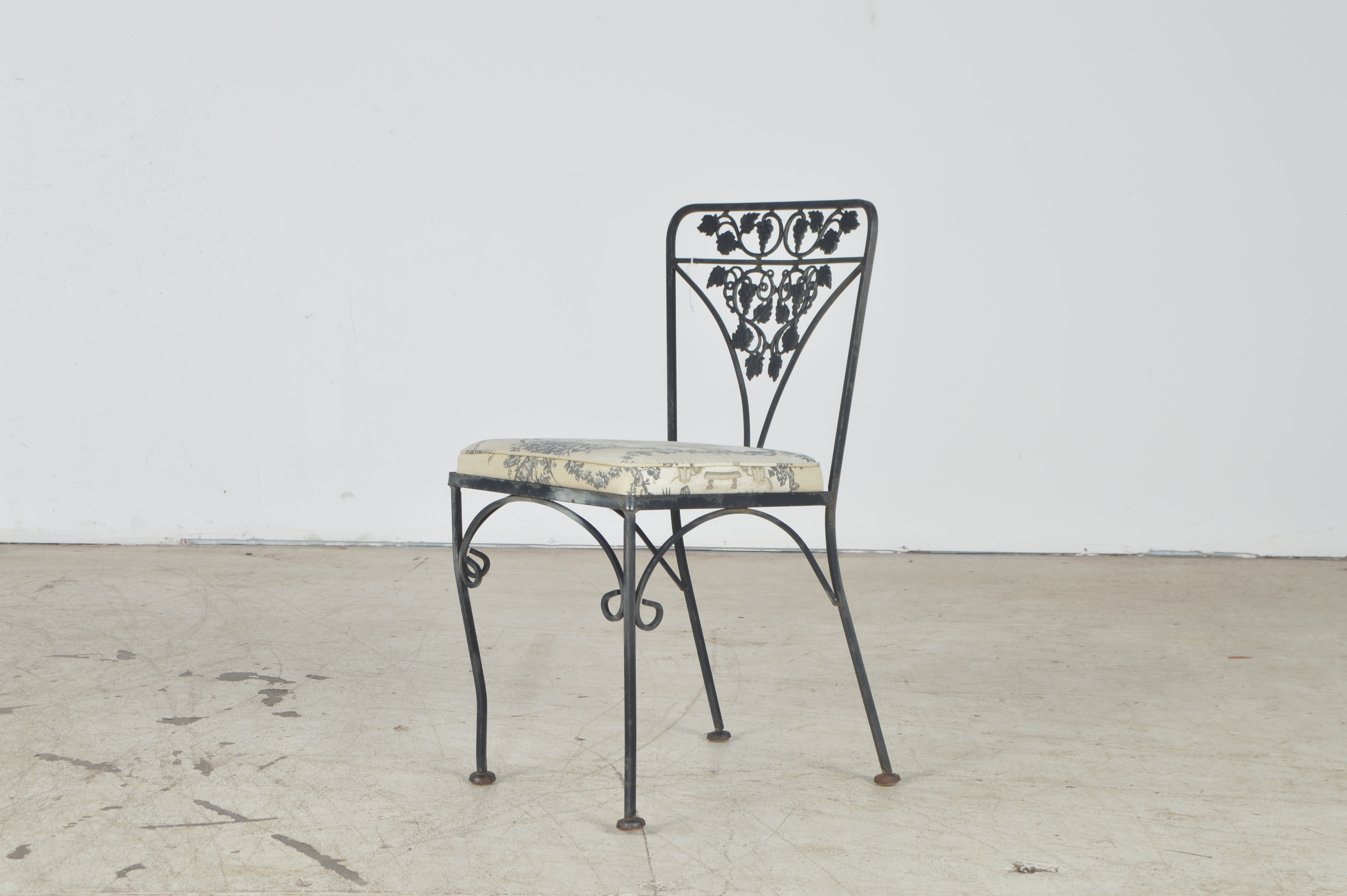 Wrought Iron Patio Table and Four Chairs