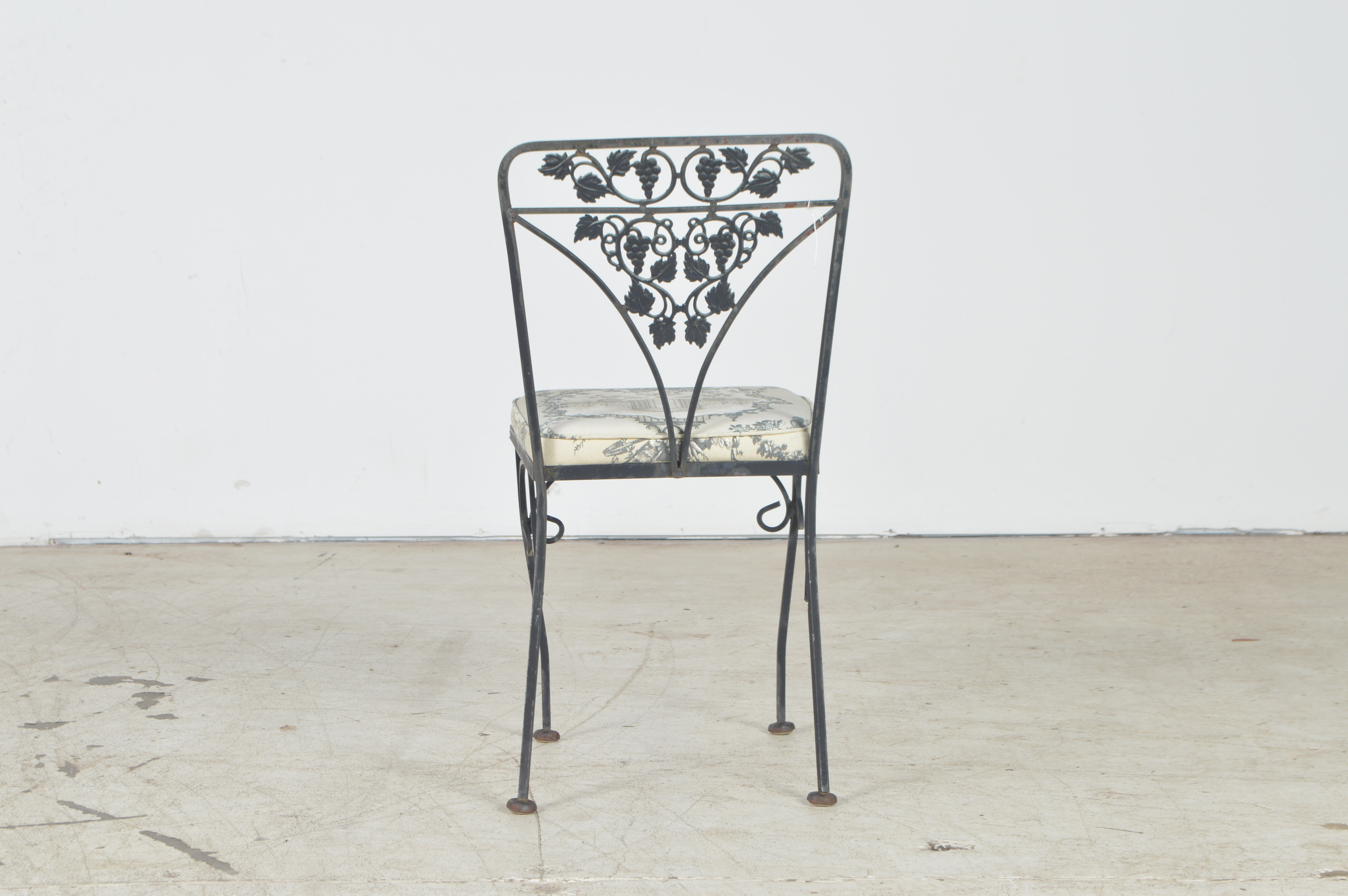 Wrought Iron Patio Table and Four Chairs