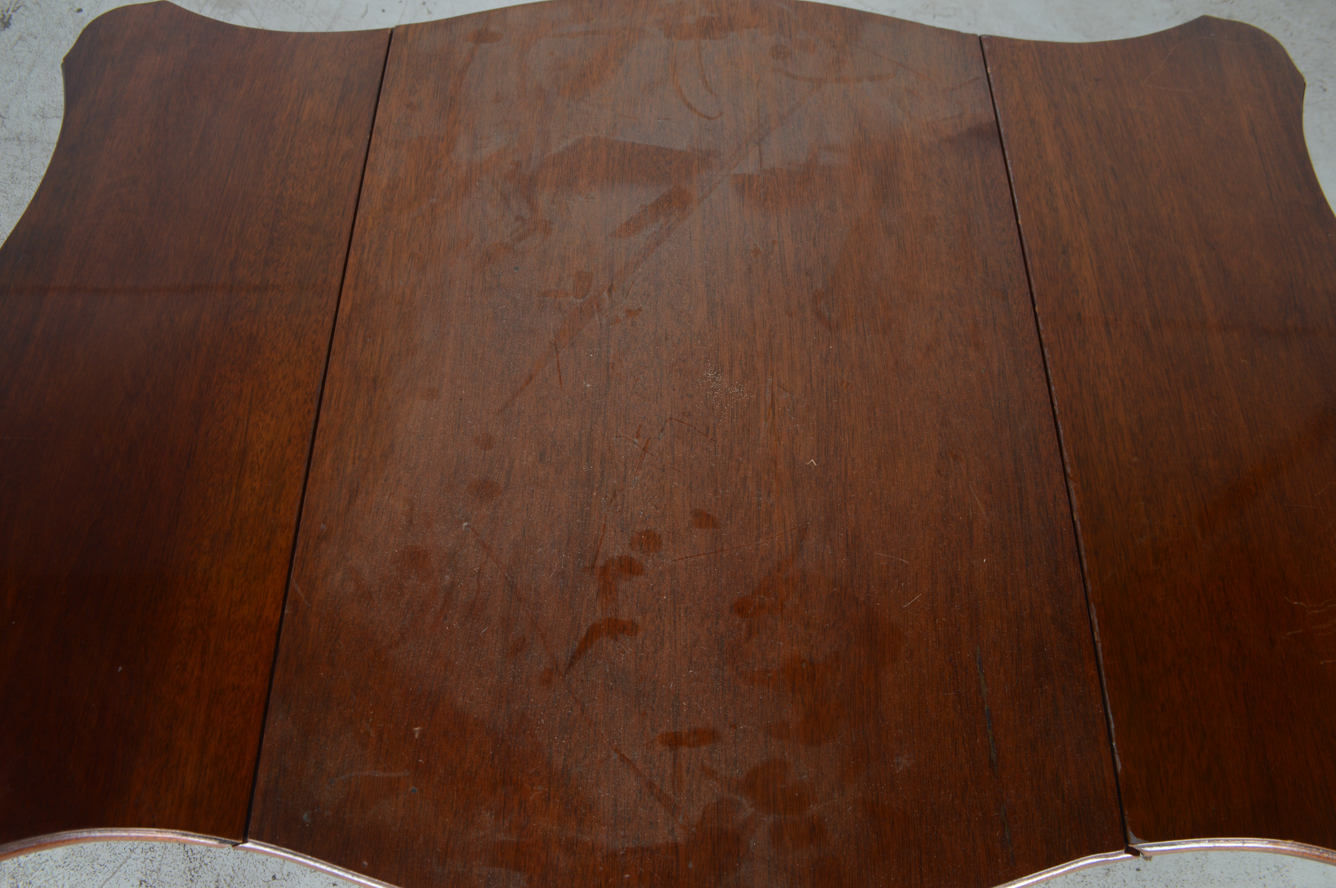 Thomasville Hepplewhite-Style Side Table