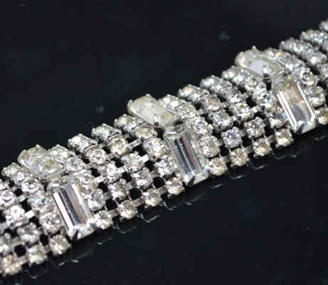 Vintage Silver Tone Rhinestone Bracelet
