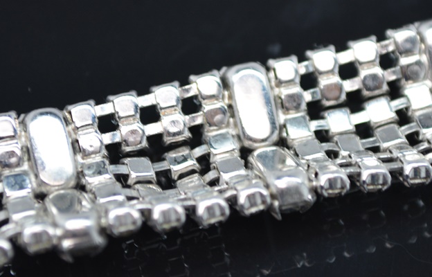 Vintage Silver Tone Rhinestone Bracelet