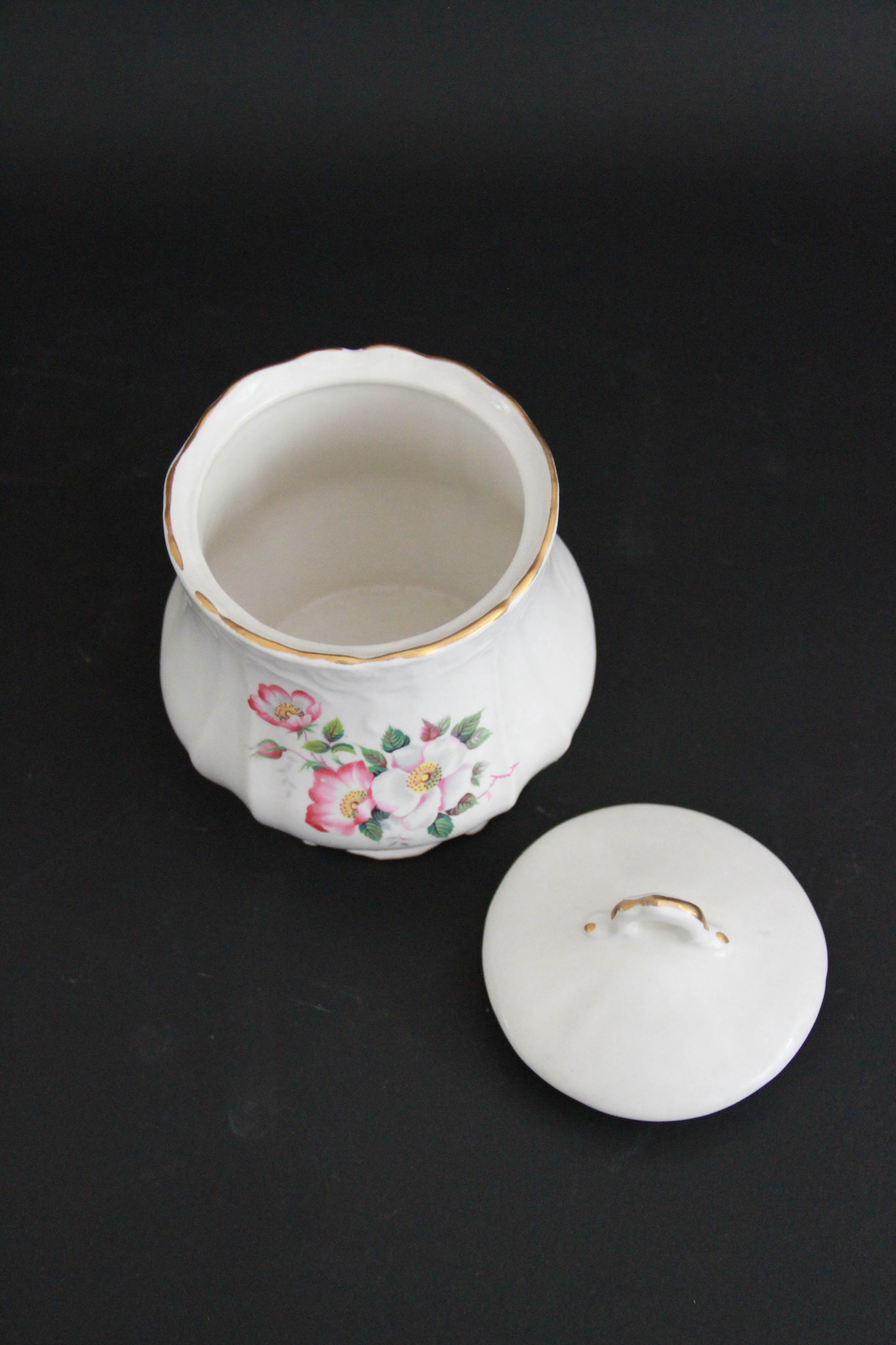 Floral Print China Featuring Nippon