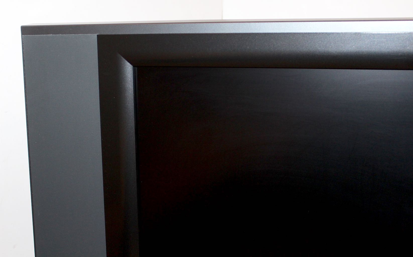 Syntax Olevia 32" Widescreen HD-Ready LCD Television