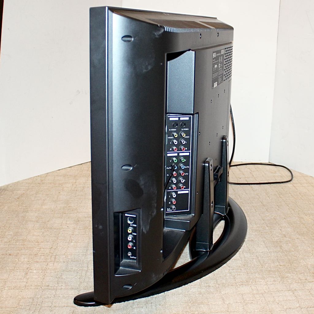 Syntax Olevia 32" Widescreen HD-Ready LCD Television