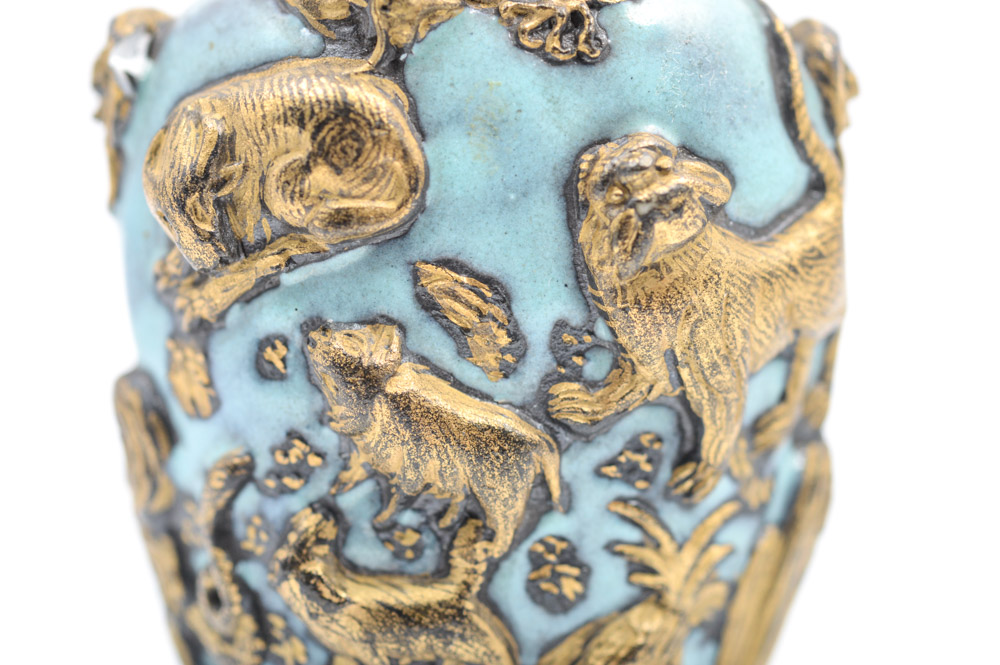 Antique Chinese Porcelain Snuff Bottle