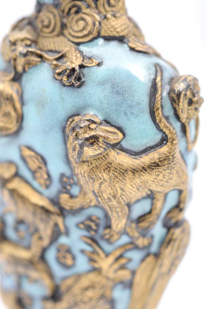 Antique Chinese Porcelain Snuff Bottle