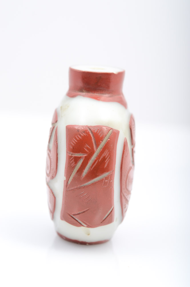 Antique Chinese Peking Glass Snuff Bottle