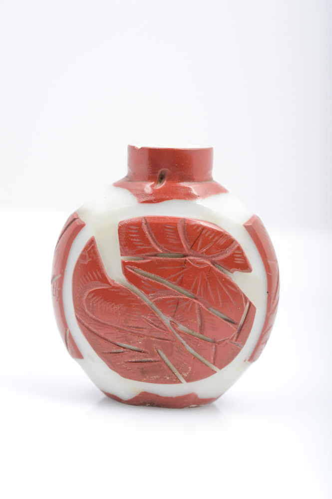 Antique Chinese Peking Glass Snuff Bottle