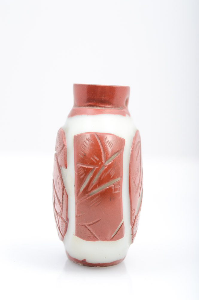 Antique Chinese Peking Glass Snuff Bottle