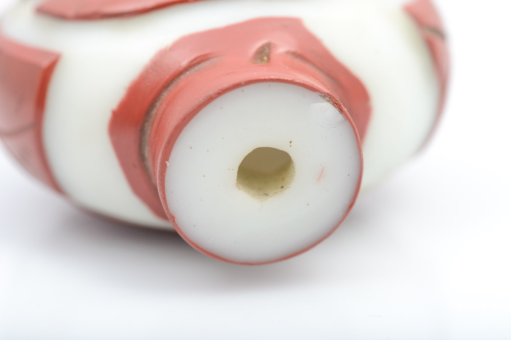 Antique Chinese Peking Glass Snuff Bottle