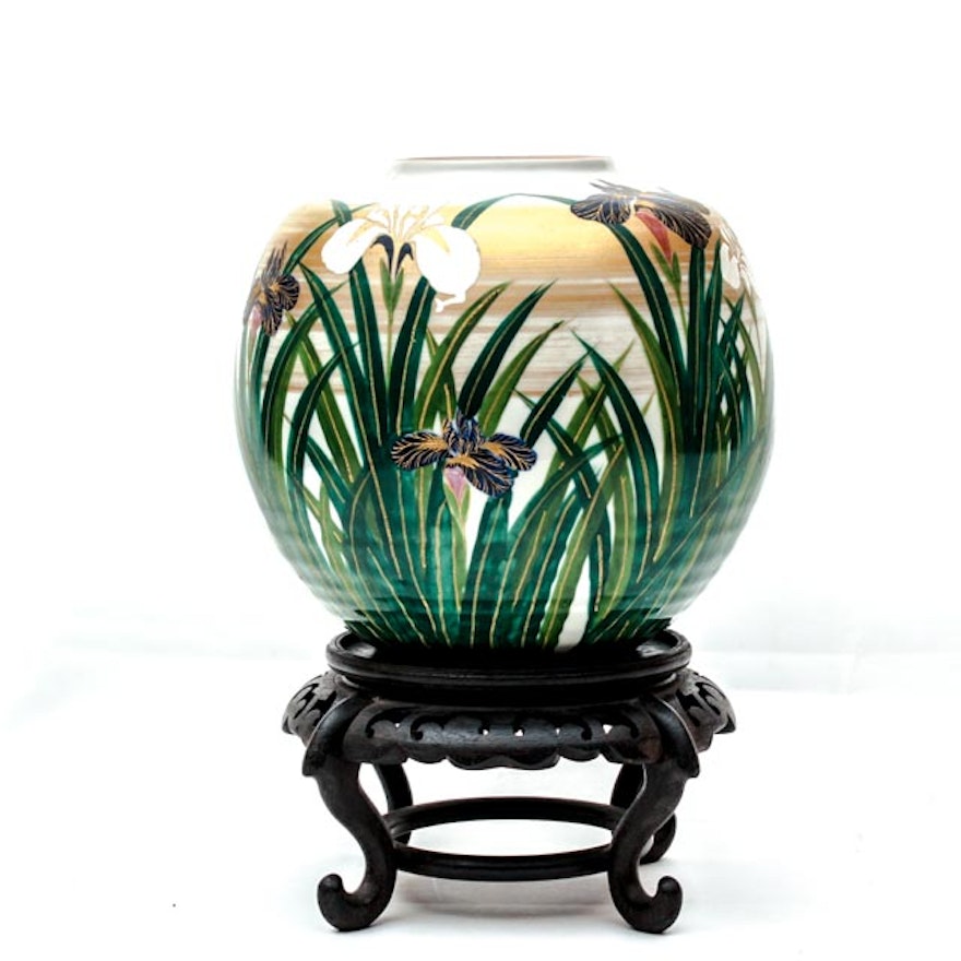 Signed Japanese Art Nouveau Style Kutani Iris Jar