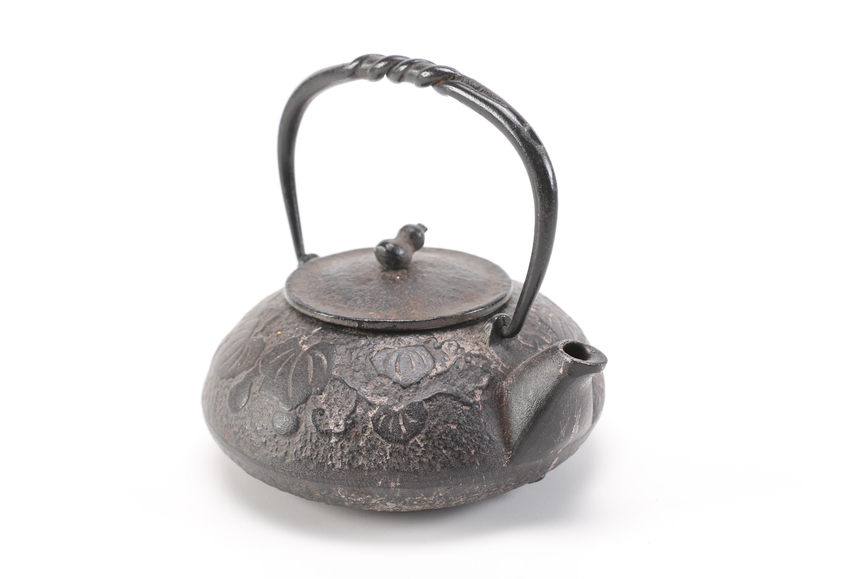 Japanese Cast Iron Tea Kettle