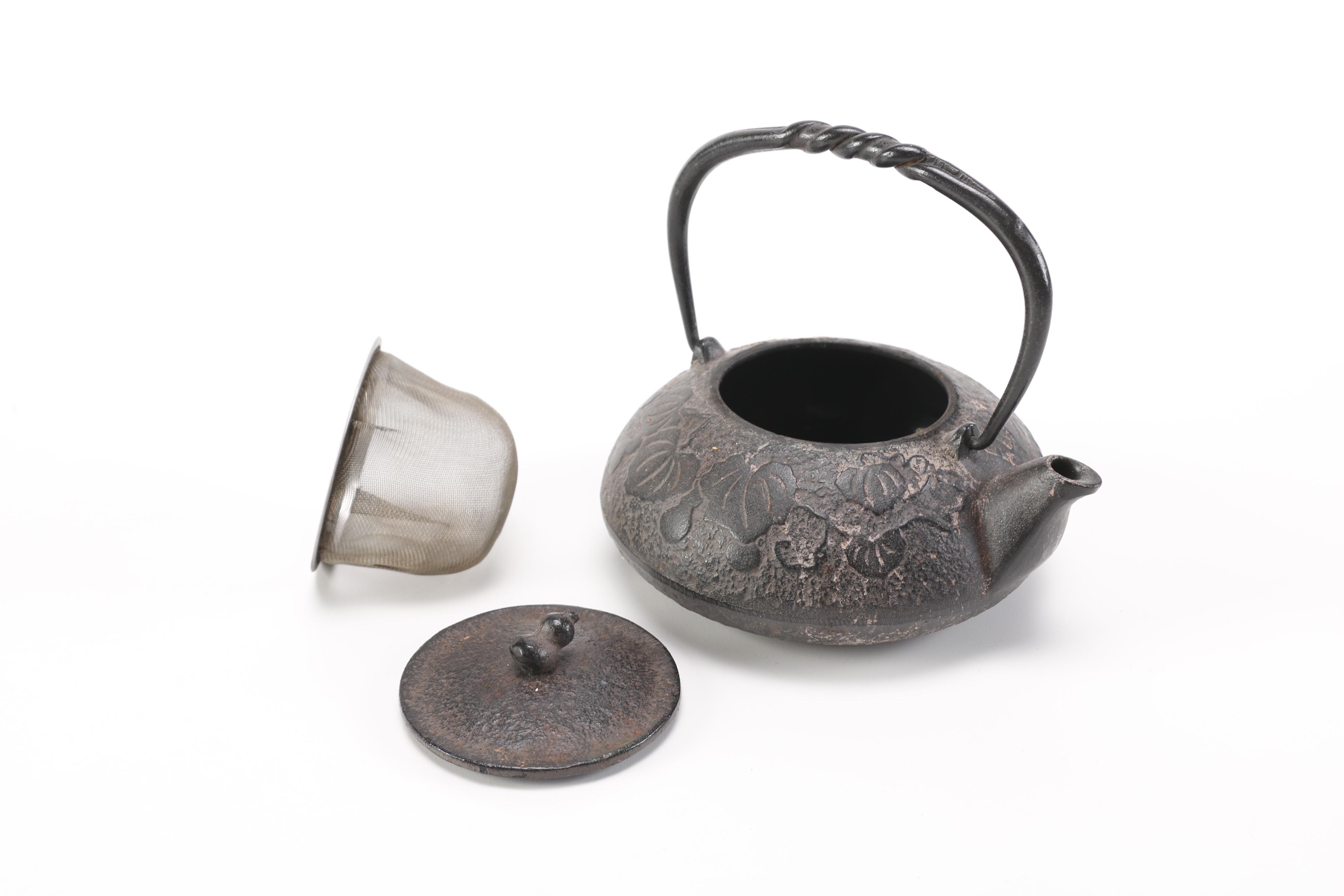 Japanese Cast Iron Tea Kettle