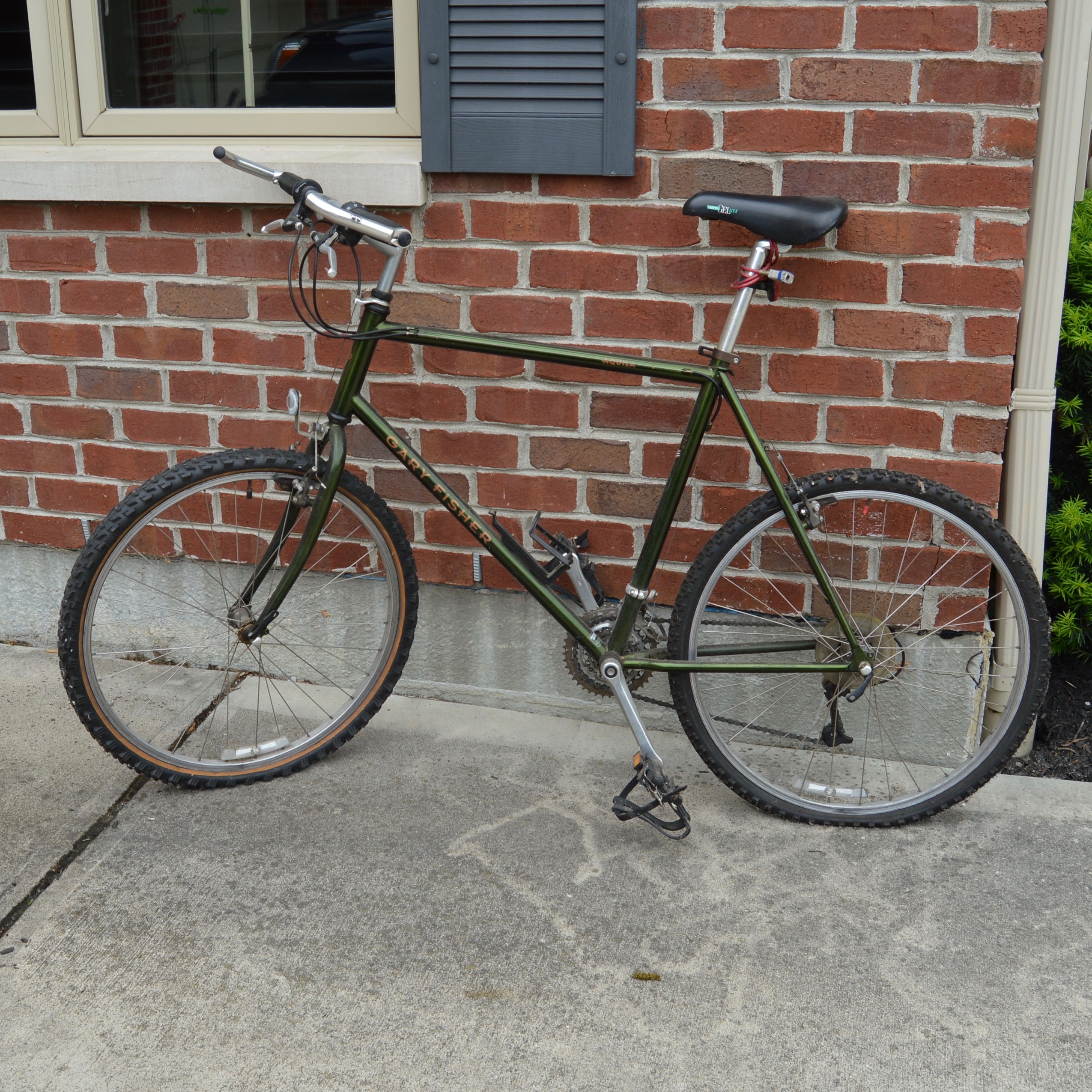 Gary Fisher "Aquila" Men's Hybrid Bike