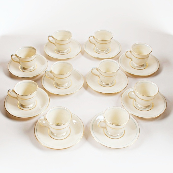 Castleton Dorset Demitasse Cups and Saucers