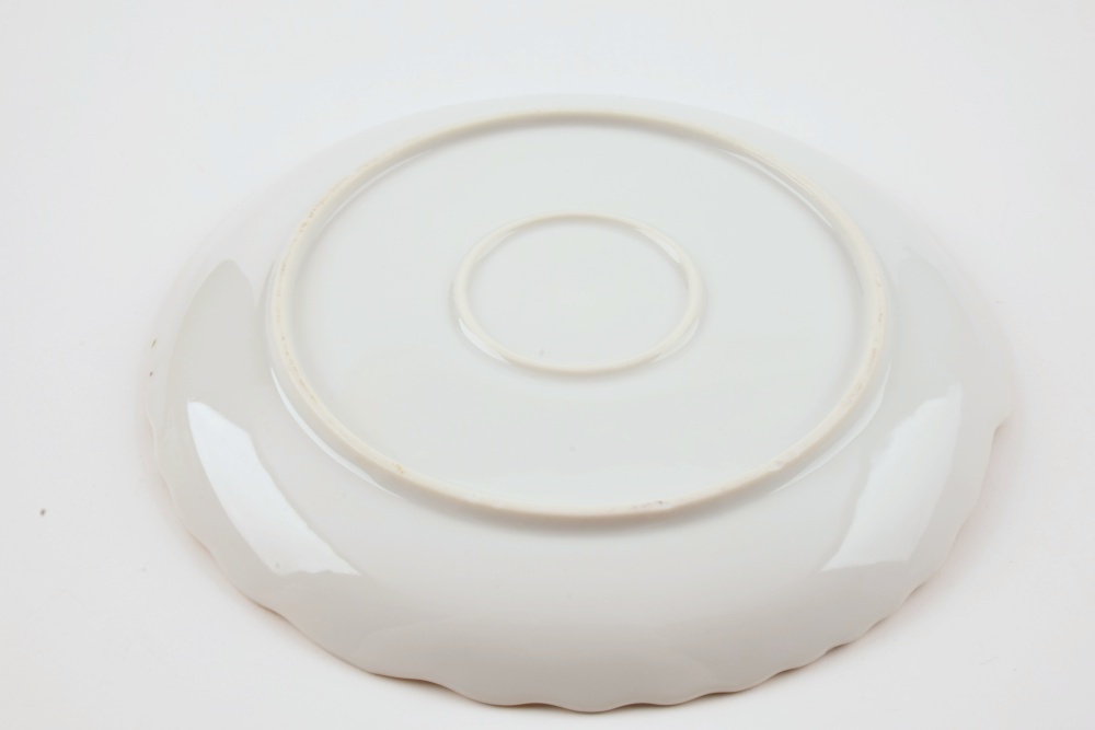 Luncheon Cups and Plates