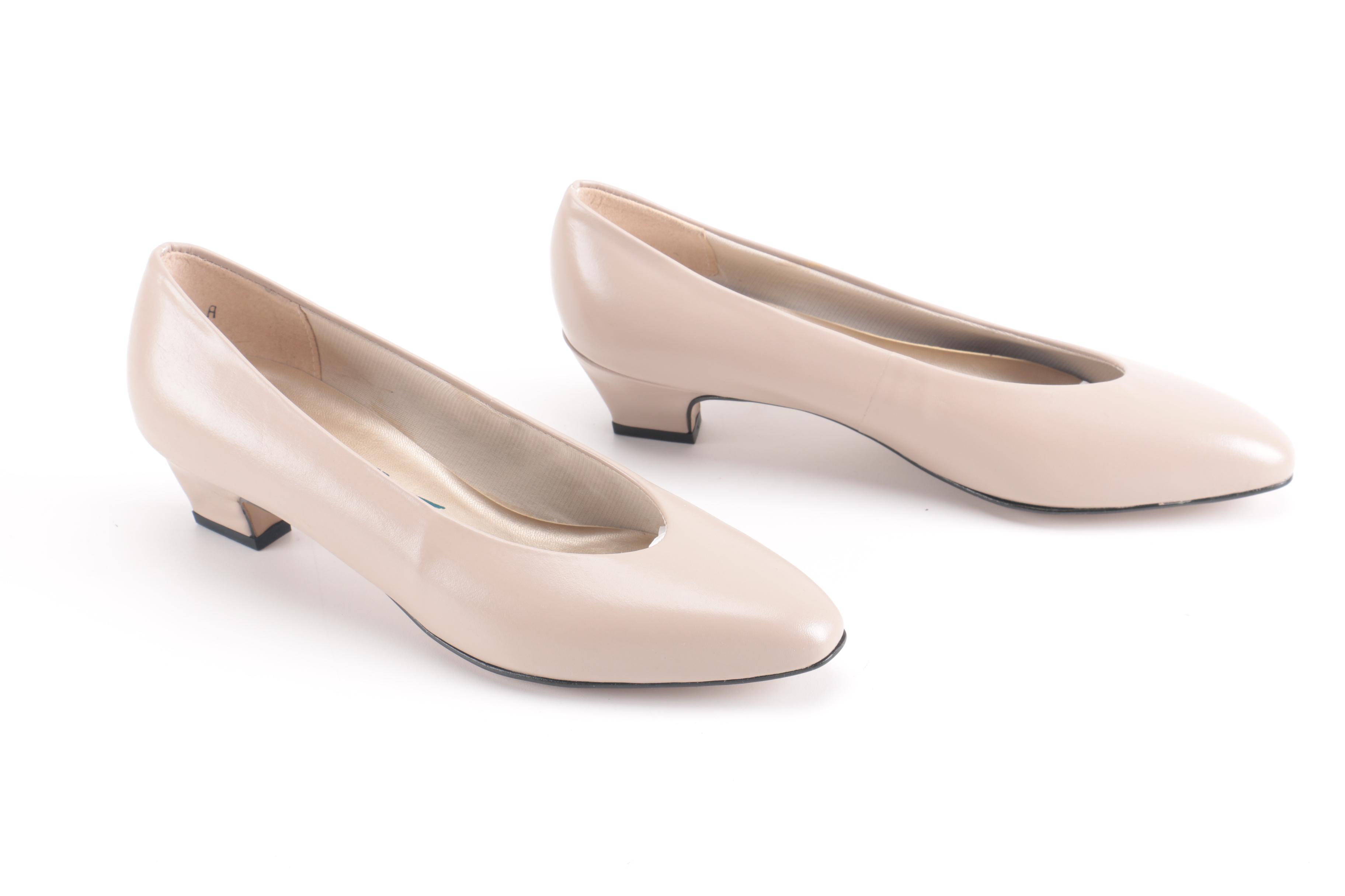 Women's Heeled Pumps and Sandal Shoes