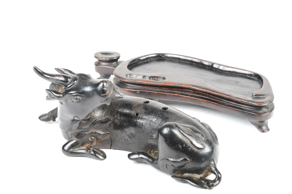 Chinese Yuan Dynasty Bronze Xiniu Mirror Stand