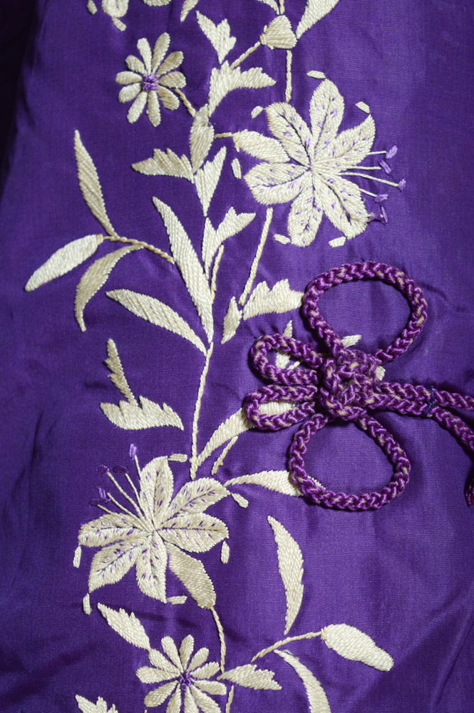 Late Qing Dynasty Hand Embroidered Padded Jacket