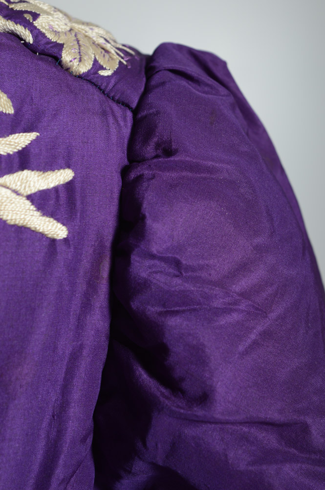 Late Qing Dynasty Hand Embroidered Padded Jacket