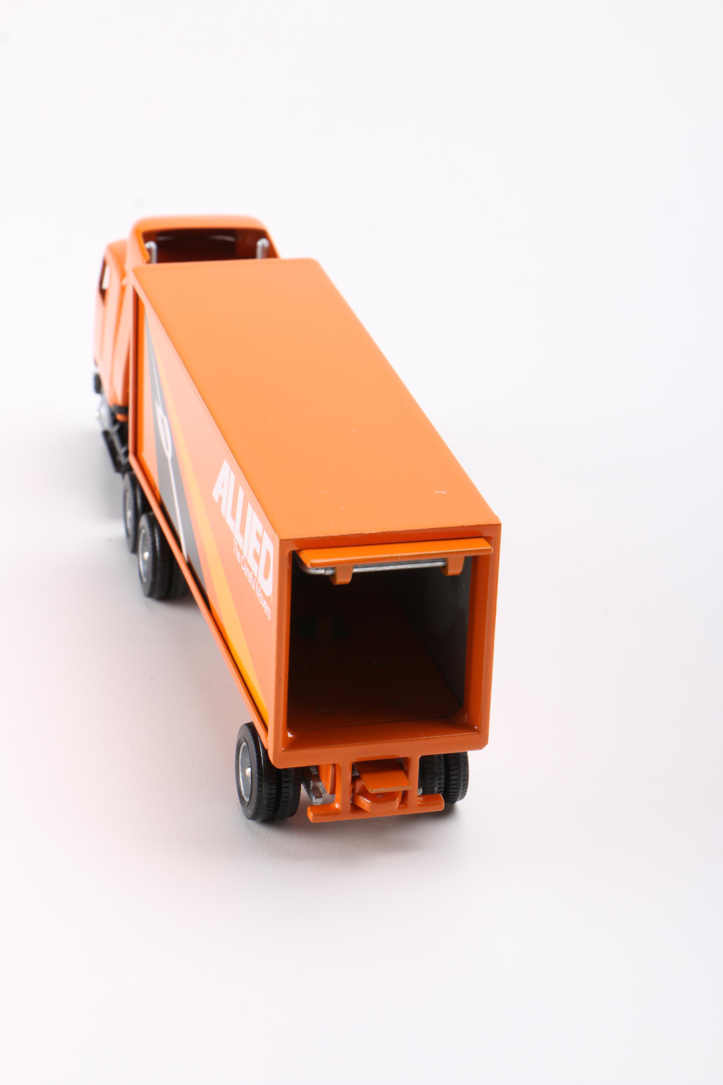 Winross Moving And Rental Theme  Matchbox Semi-Trucks