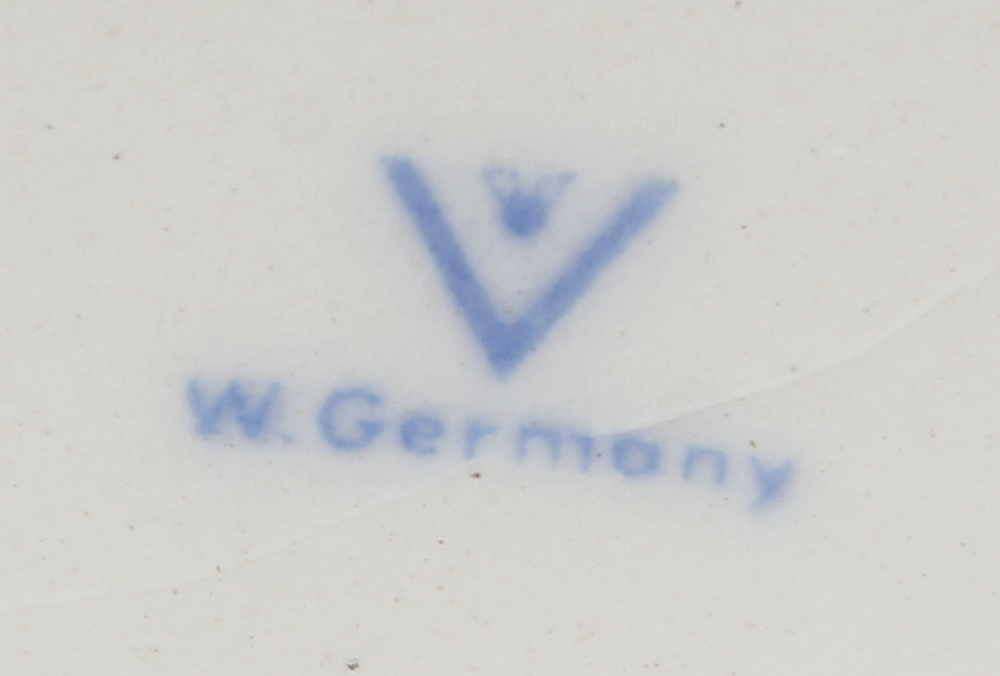 Hummel "School Boy" Porcelain Figurine