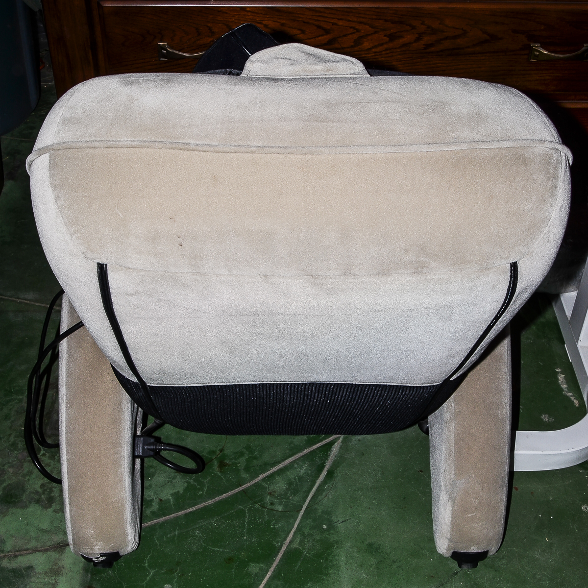 "iJoy-100" Massage Chair by Interactive Health