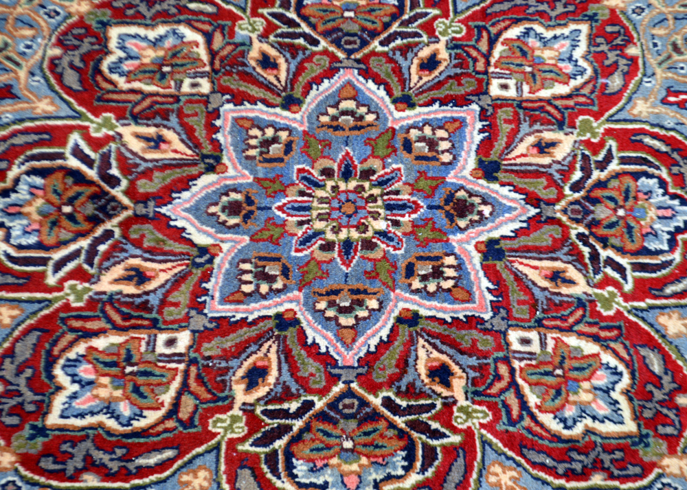 Early 20th Century Hand-Knotted Persian Isfahan Area Rug