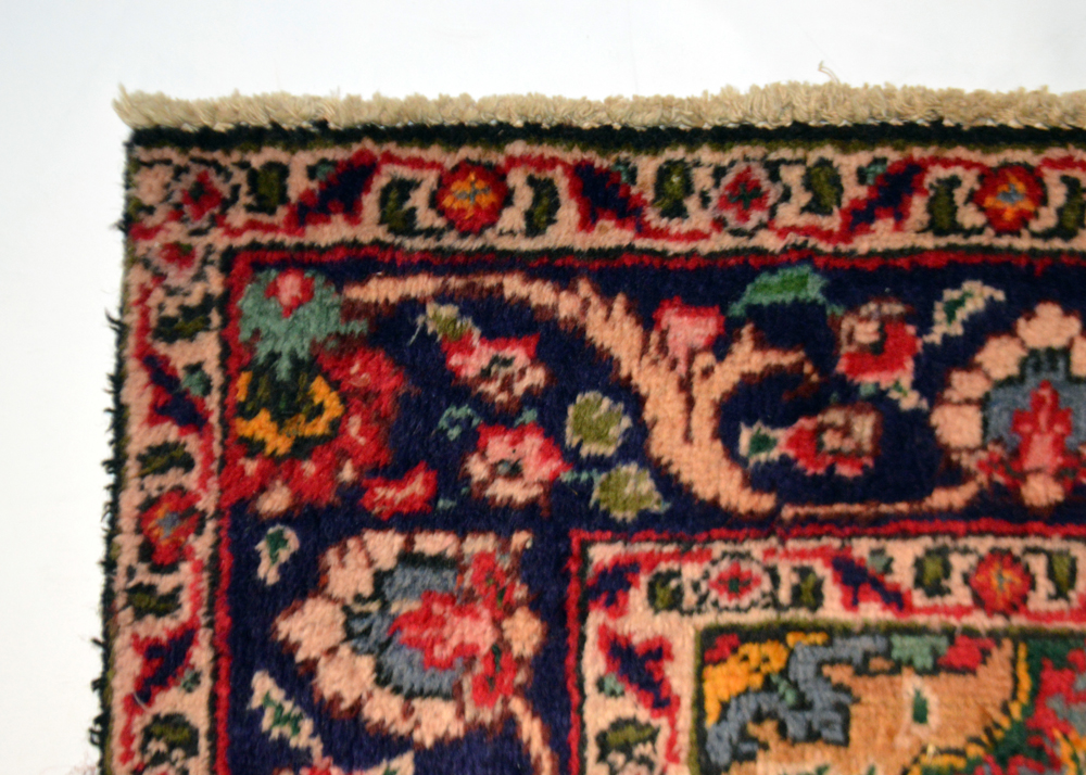 Early 20th Century Hand-Knotted Persian Bakhtiari Area Rug