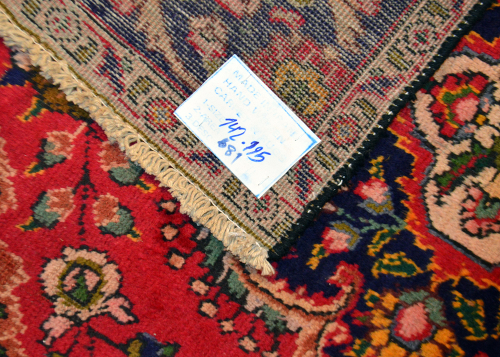 Early 20th Century Hand-Knotted Persian Bakhtiari Area Rug