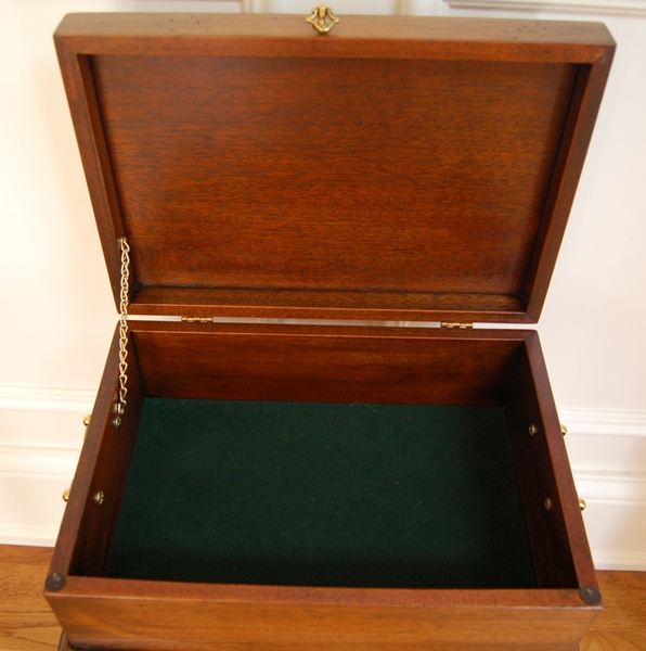 Decorative Wood Box with Sea Shell Medallion and Stand