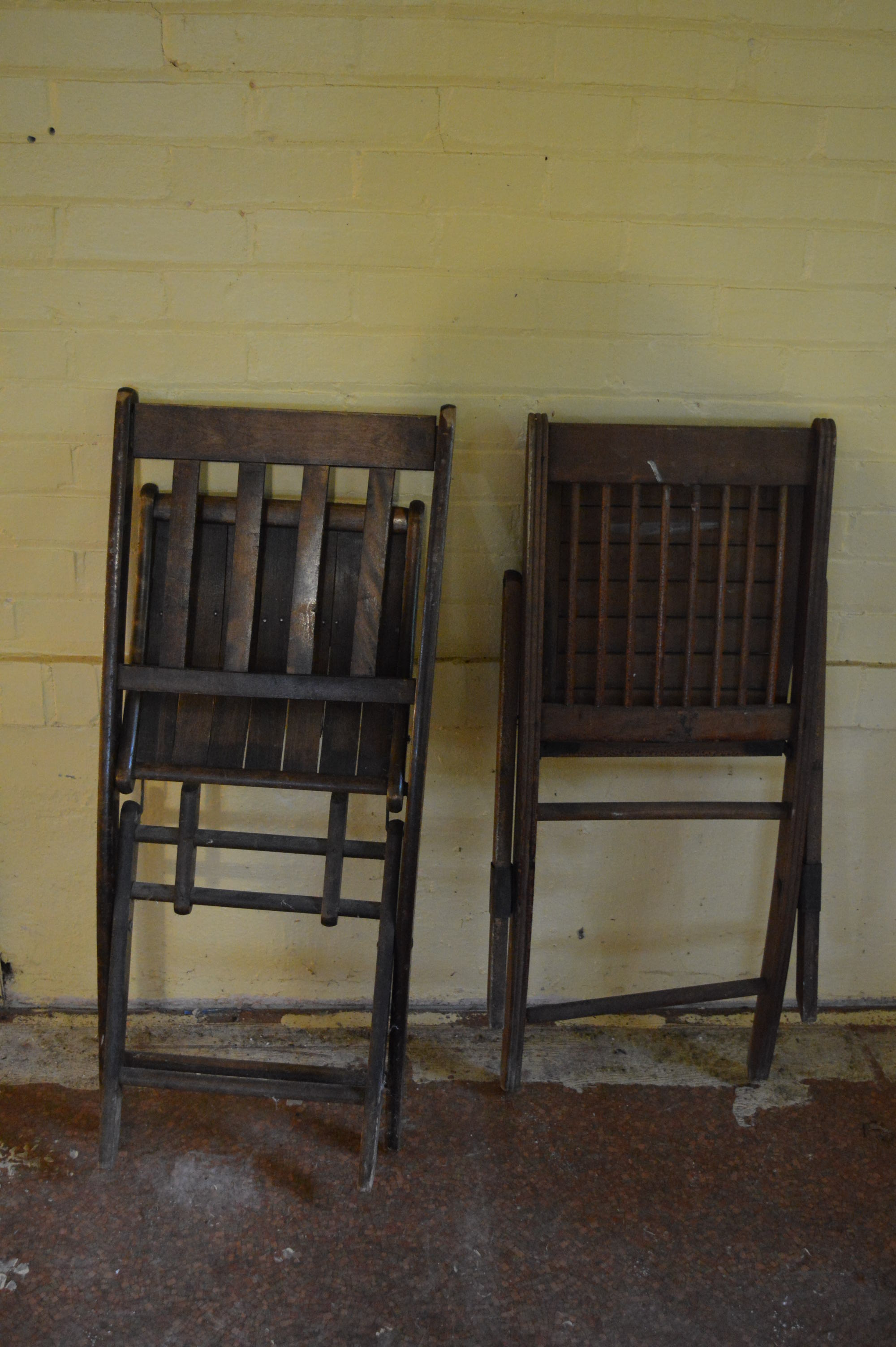 Wooden Folding Chairs