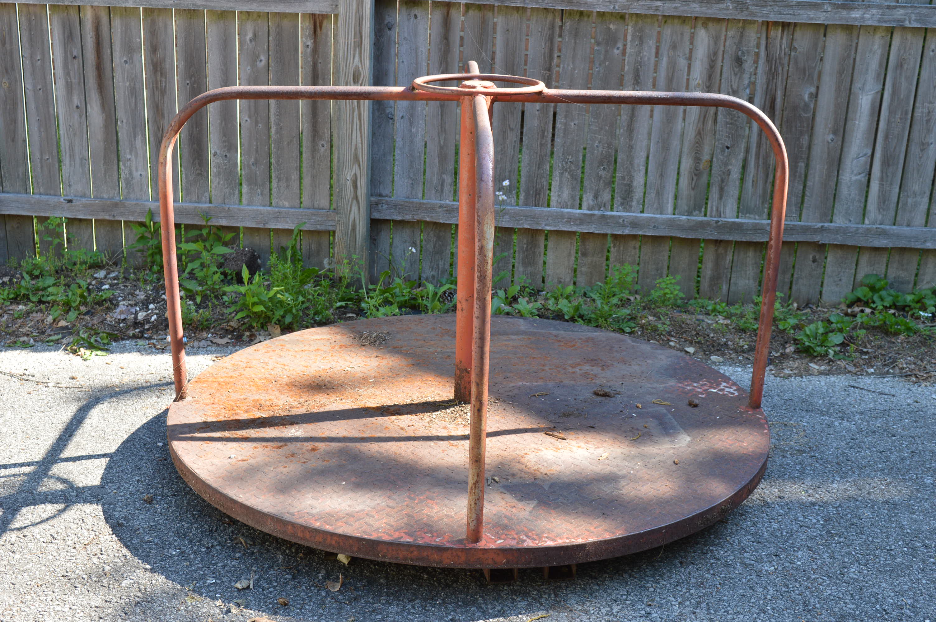 Outdoor Metal Children's Merry-Go-Round