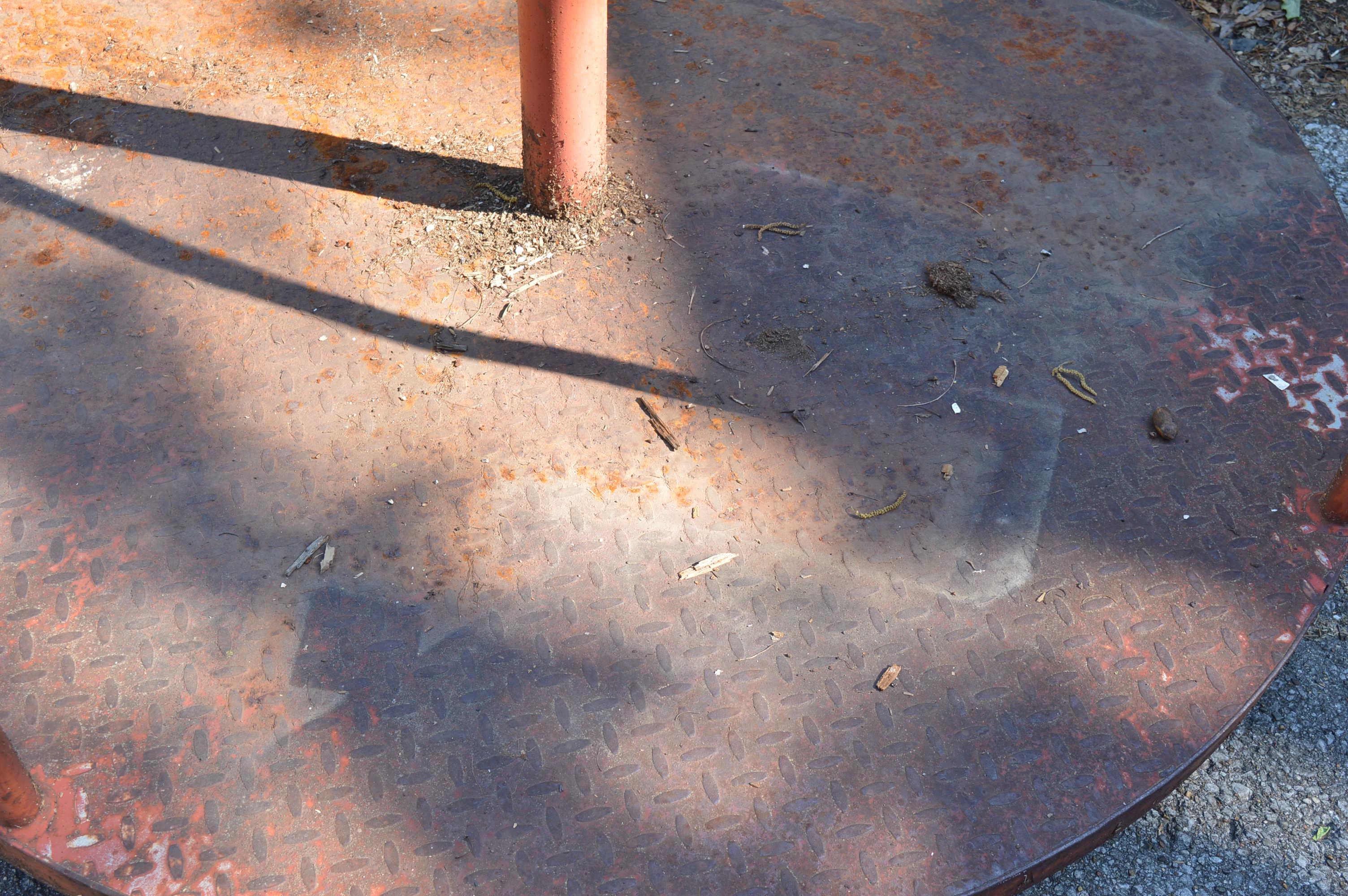 Outdoor Metal Children's Merry-Go-Round