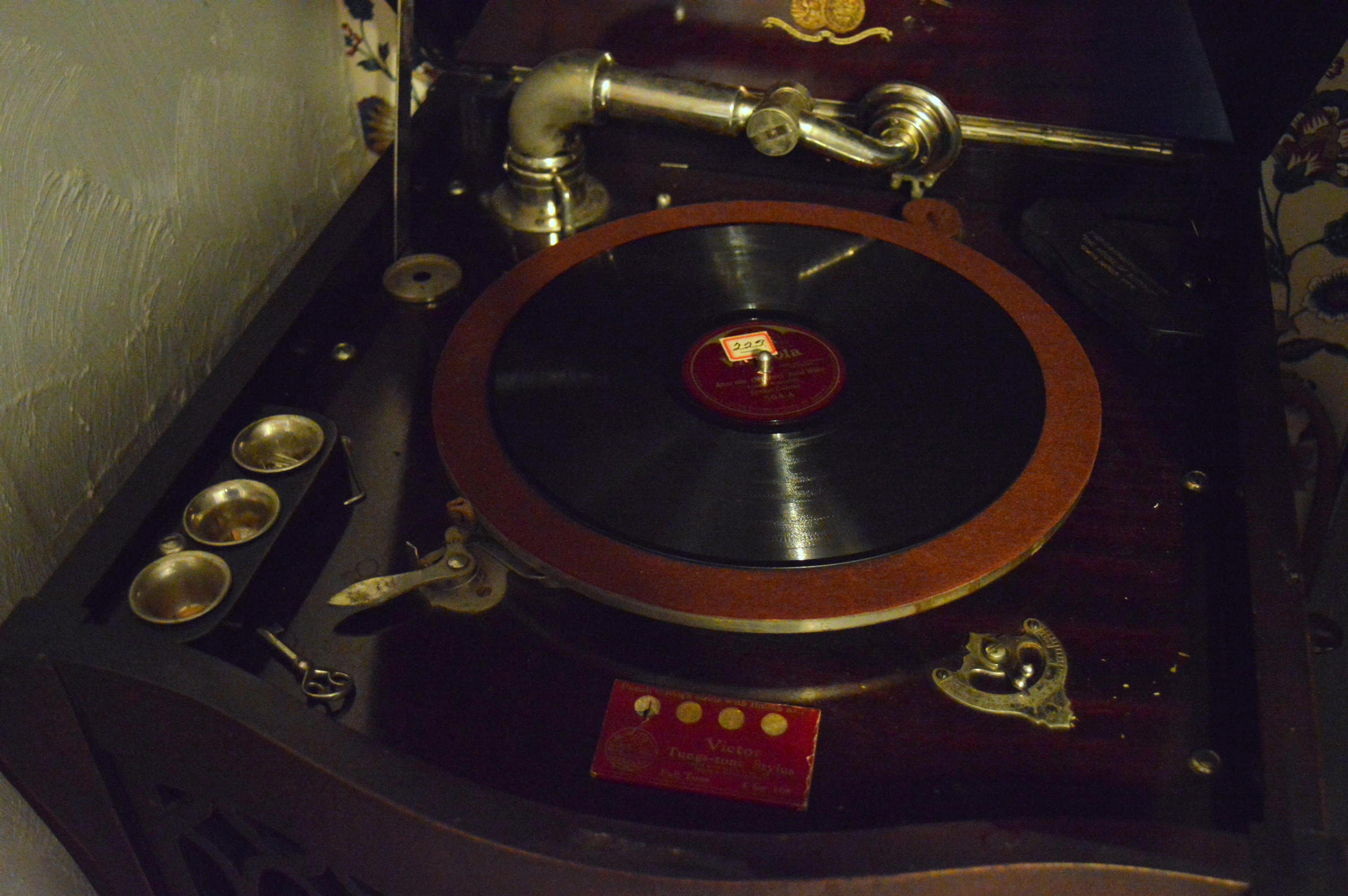 Antique Sonora Phonograph and Records