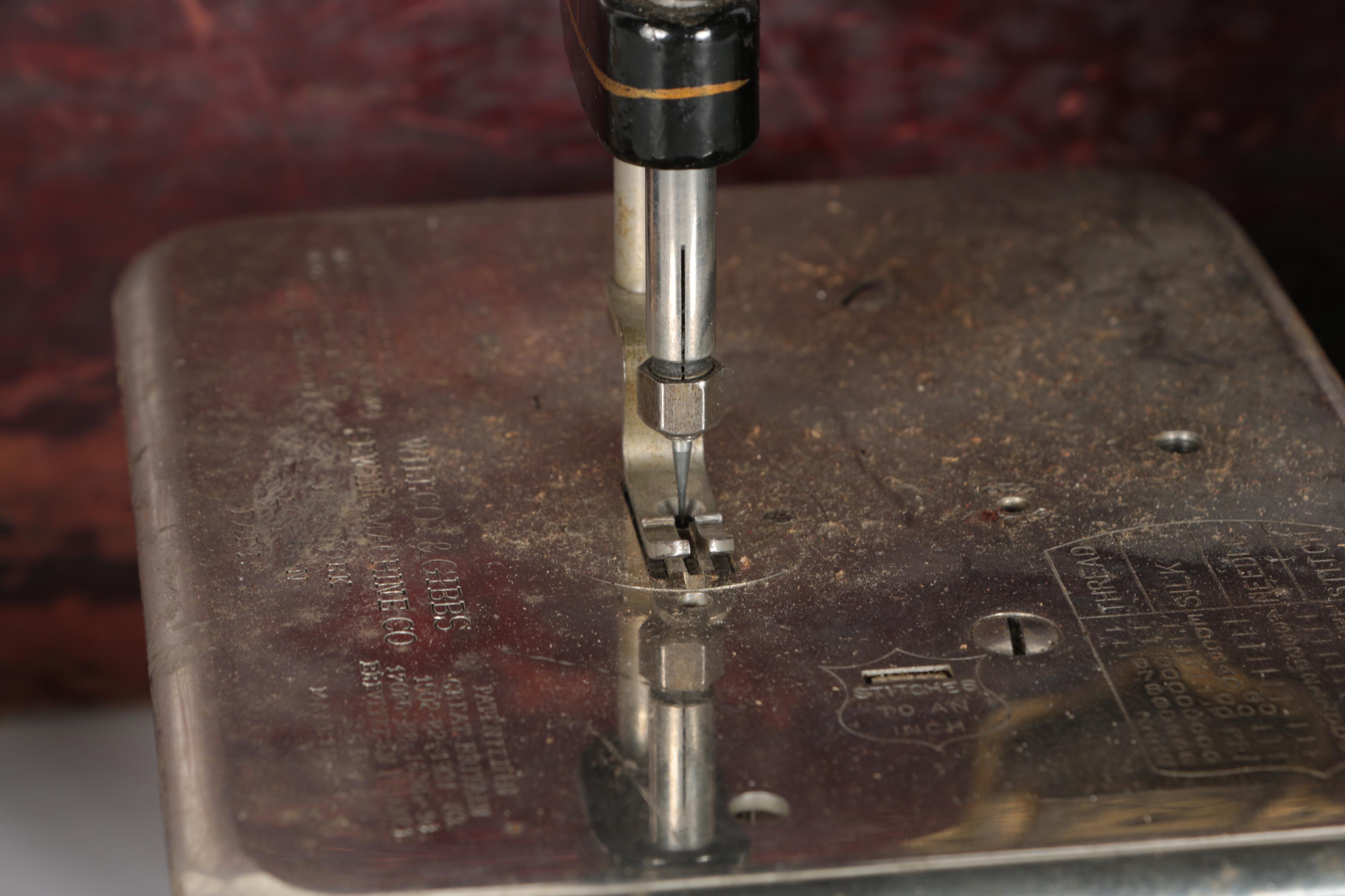 Vintage Wilcox & Gibbs Sewing Machine With Westinghouse Motor Base