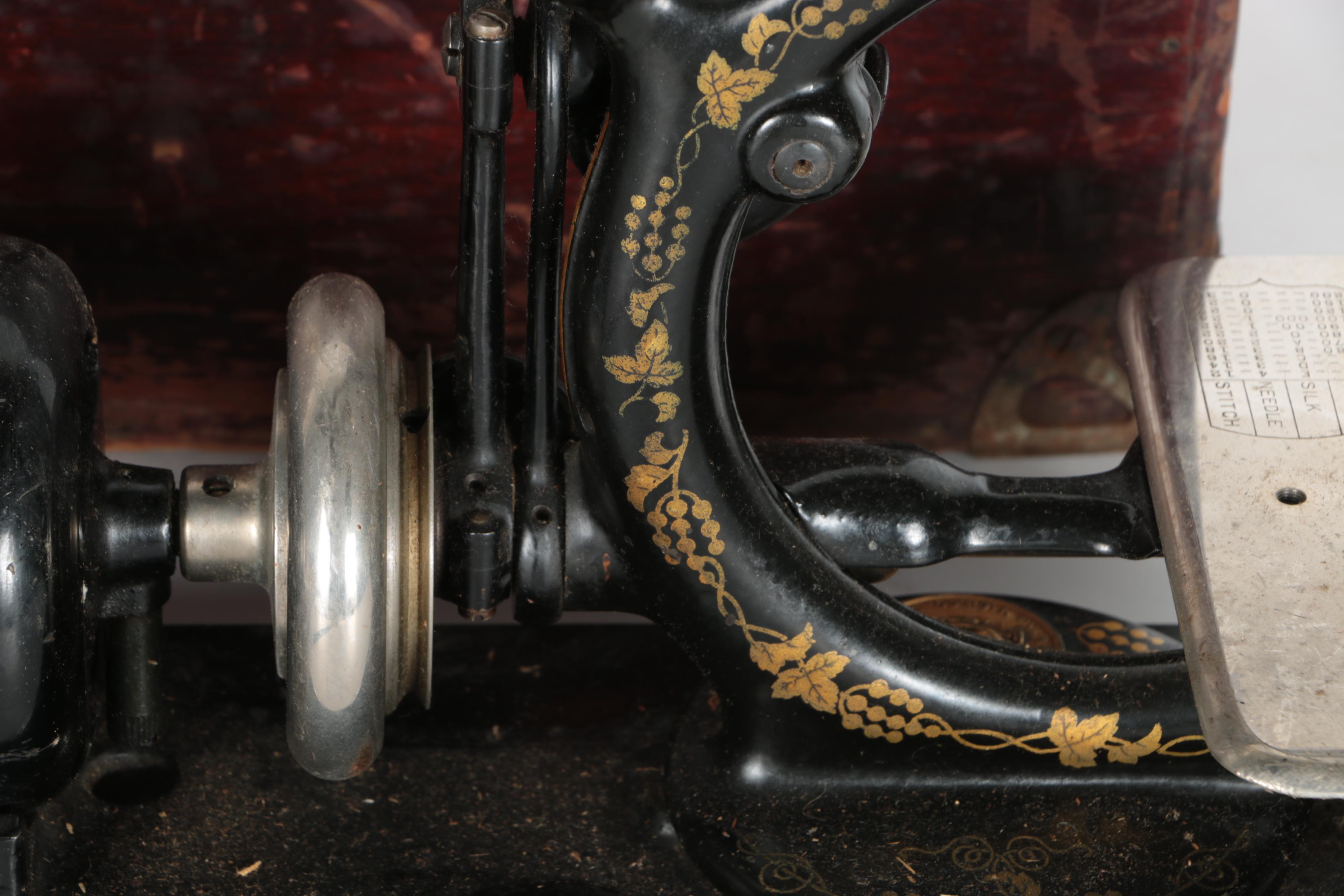 Vintage Wilcox & Gibbs Sewing Machine With Westinghouse Motor Base