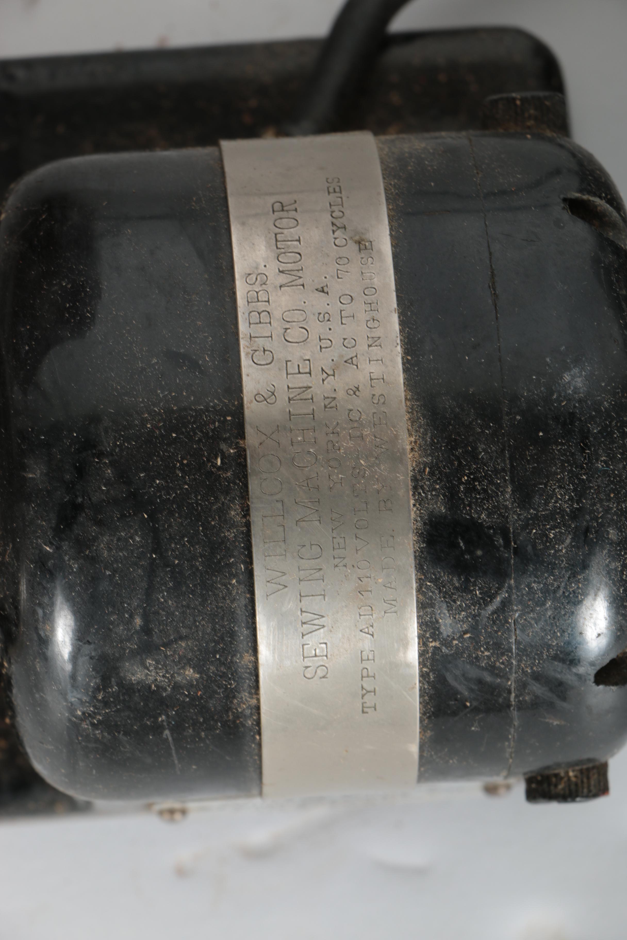 Vintage Wilcox & Gibbs Sewing Machine With Westinghouse Motor Base