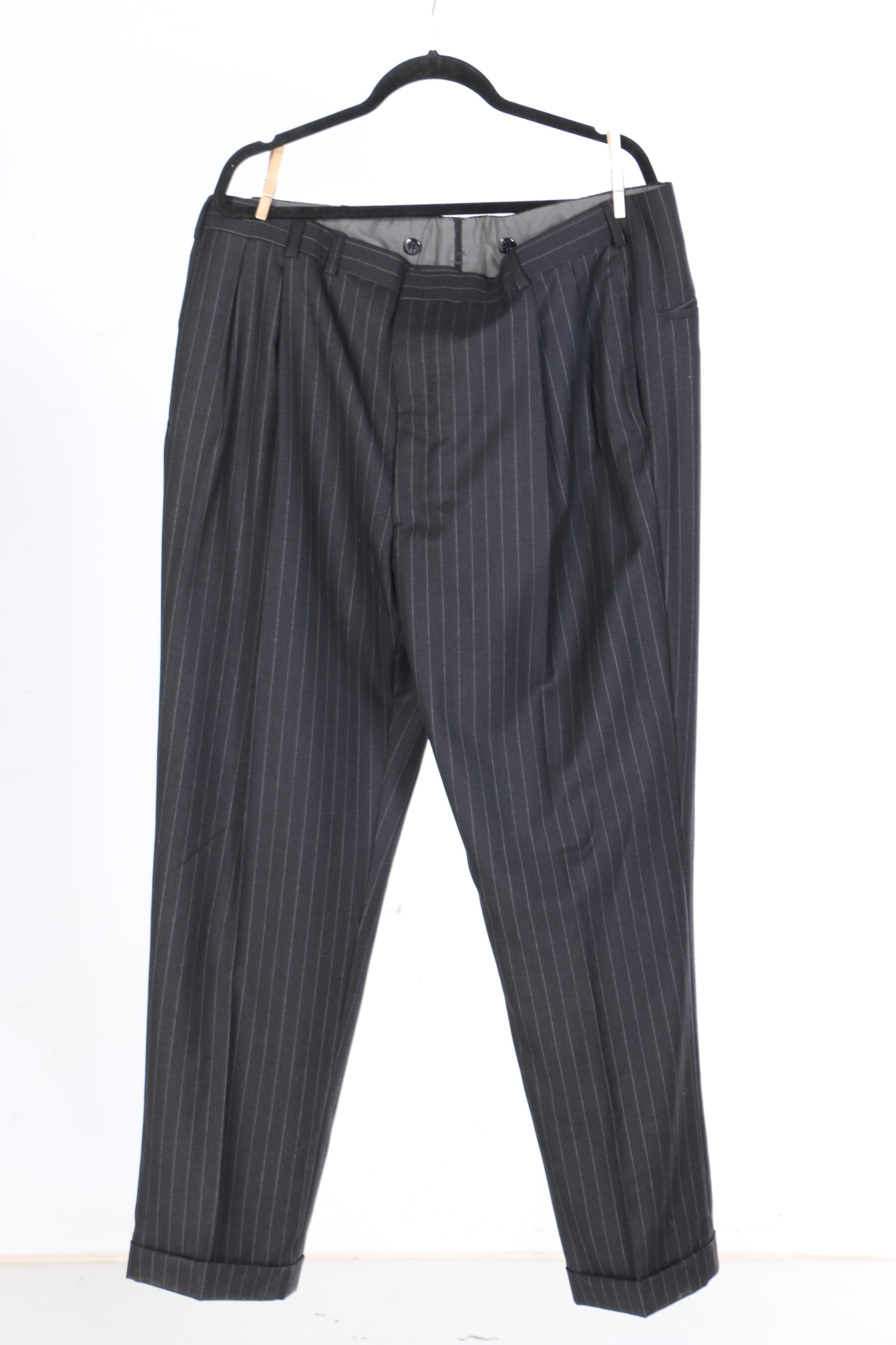 Men's Suits Including Paul Stuart