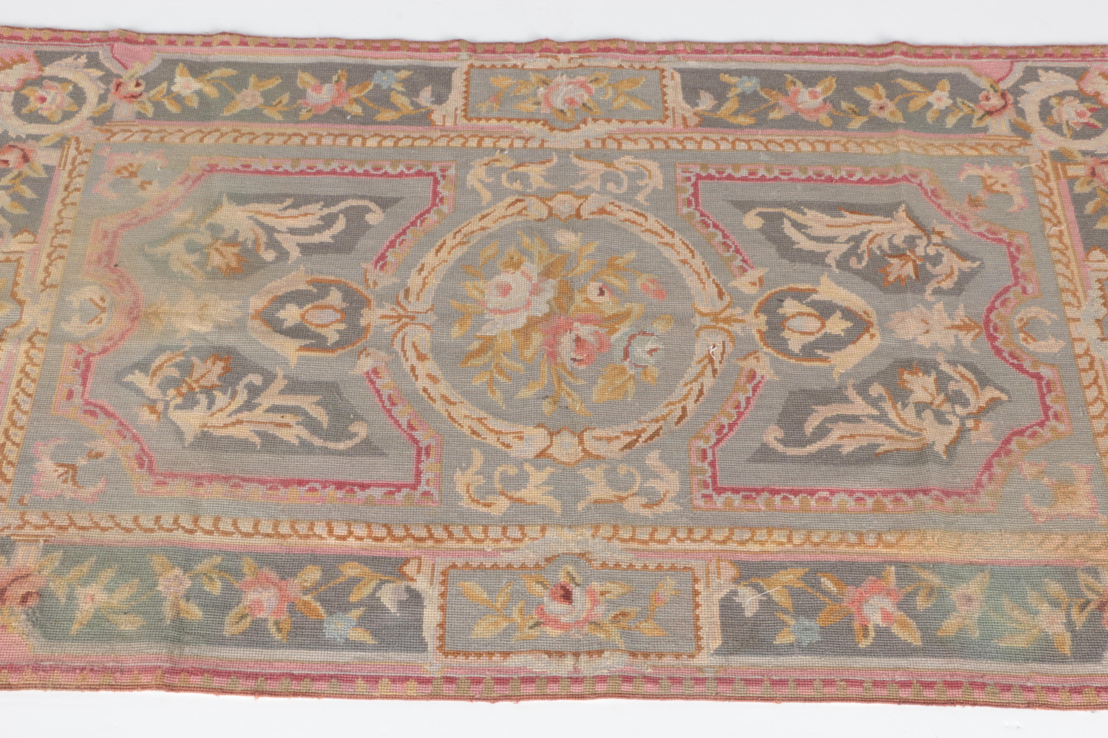 Handmade Floral Aubusson Wool Area Rug